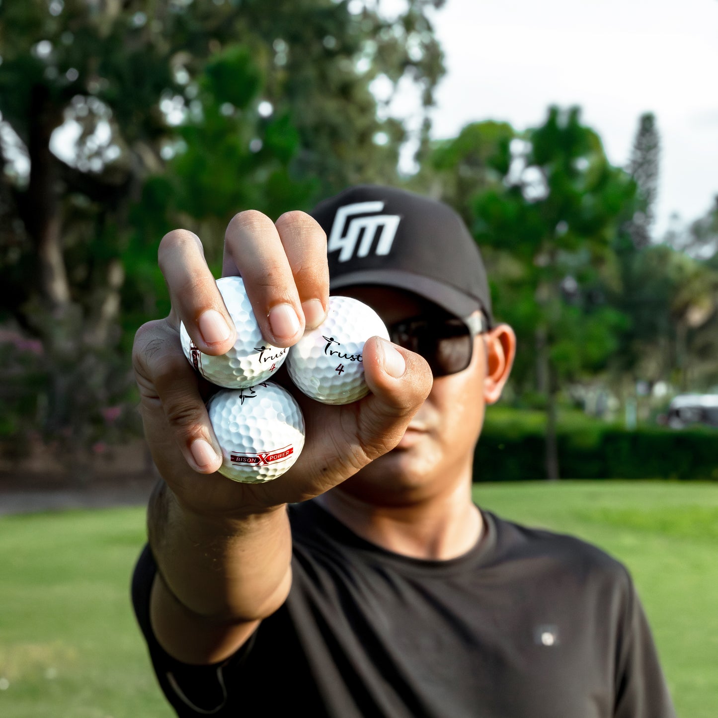 Trust Golf Balls Bison V Power - For ambitious golfers: Extreme distance under 169 km/h, 12 balls