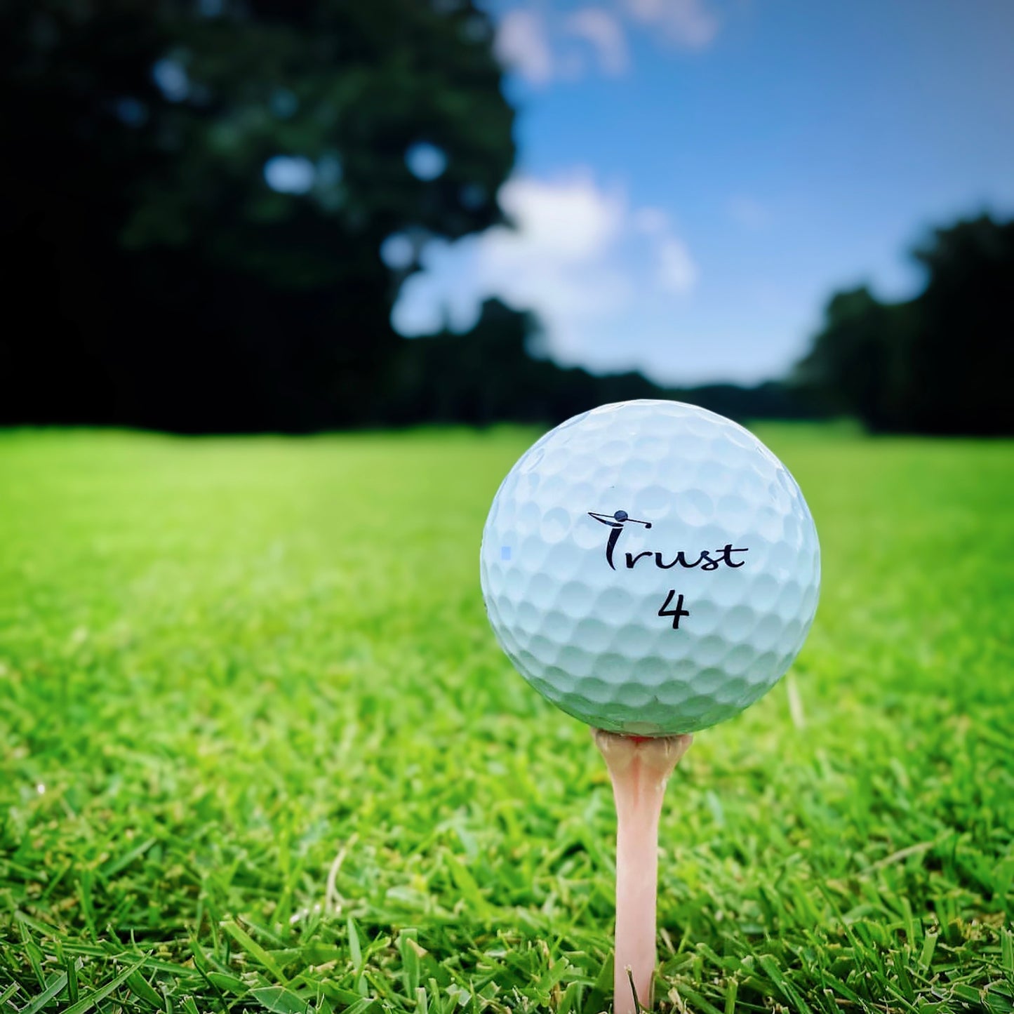 Trust Golf Balls Panther White – Urethane, soft feel, optimal combination of distance &amp; spin control, 48 balls 