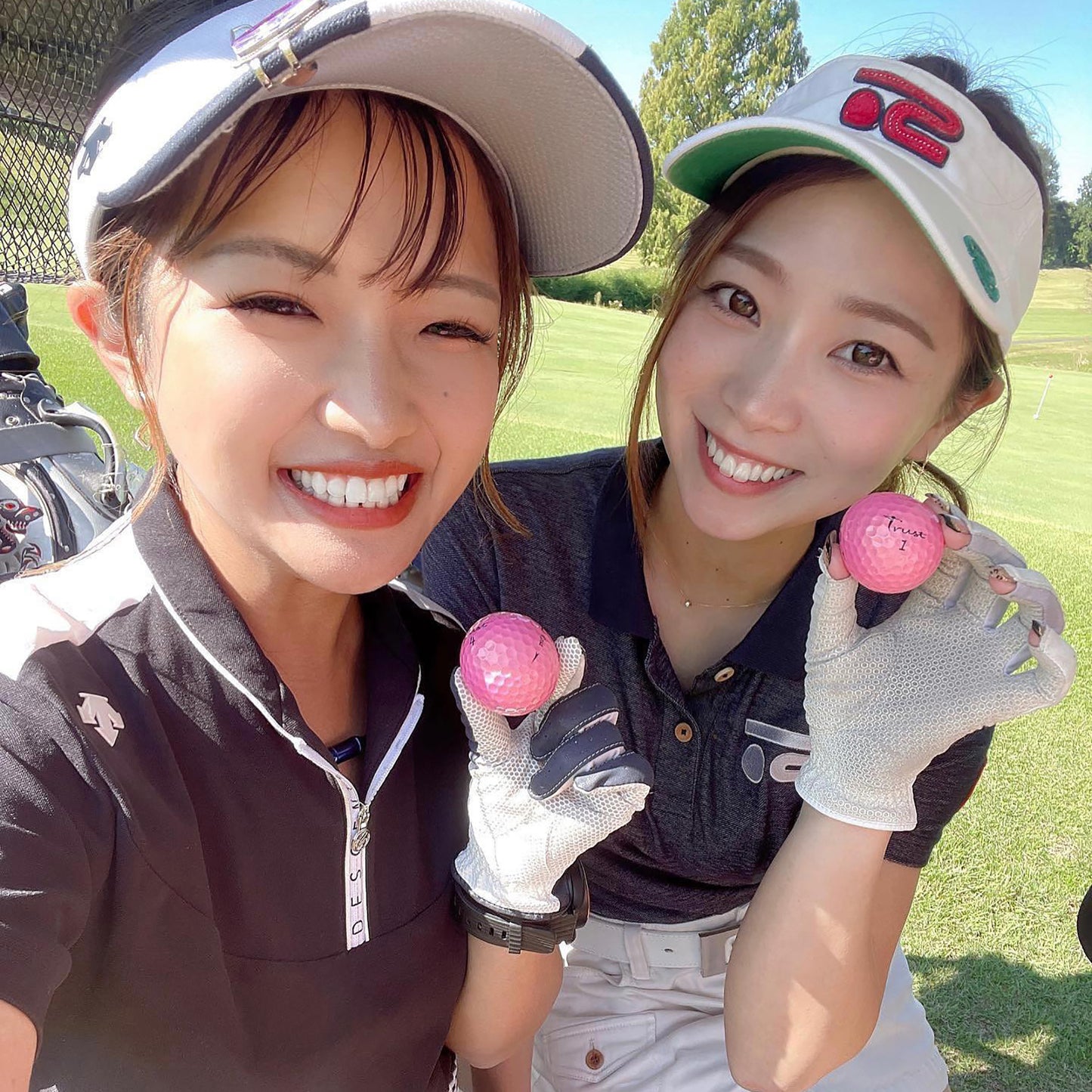 Trust Golf Balls Aurora Pink - Eye-catching golf balls, crystal urethane, 12 balls, rose gold 